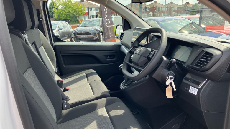 Toyota Proace L2 Diesel 2.0D 145 Icon Van